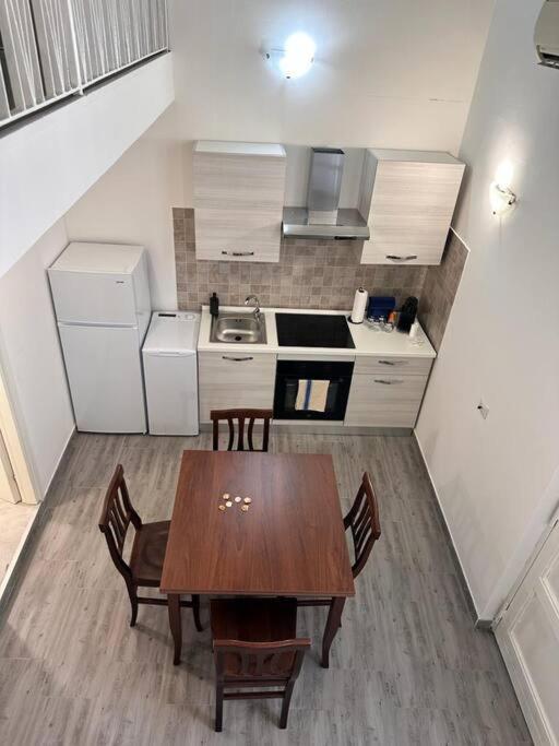 Holiday House Shantu Катания Екстериор снимка